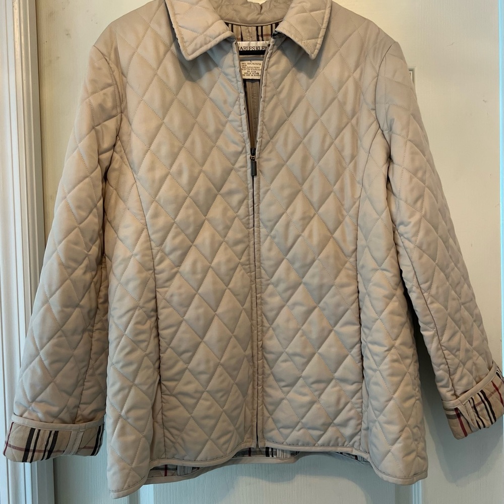 Chic Beige Women's Quilted Puffer Jacket